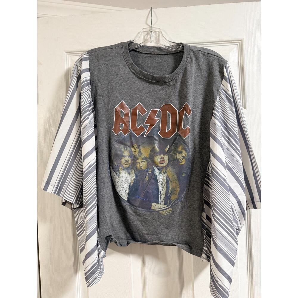 NWOT AC/DC shirt women- one size